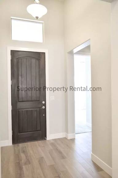 Main picture of 386 W Camino Borde