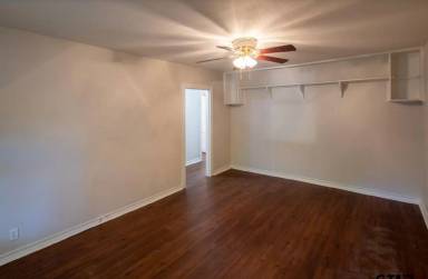 Main picture of 1929 Jarrel Ave