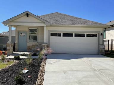 Main picture of 124 Merrick Rd