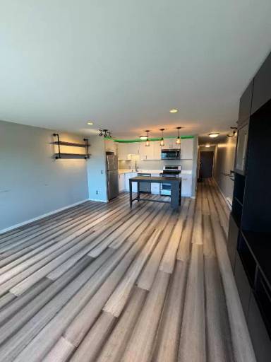 Main picture of 303 N 44th St