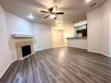 Main picture of 3120 112th St