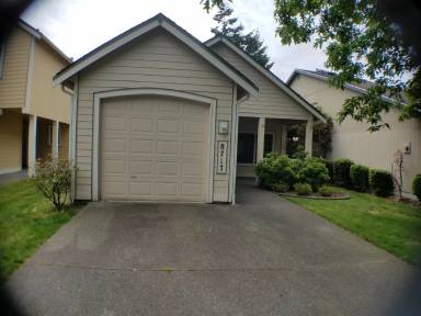 Main picture of 8717 Wallingford Ln NE