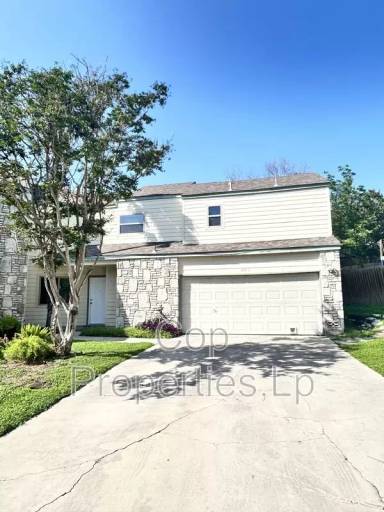 Main picture of 8573 Echo Creek Ln