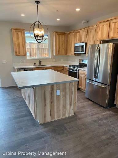 Main picture of 3521 Flintwood Dr