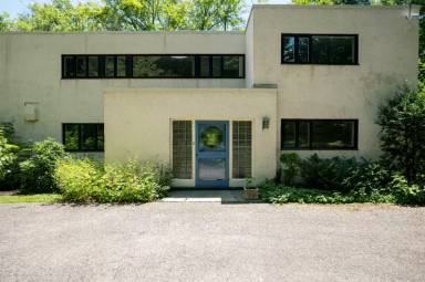 Main picture of 829 Black Rock Rd