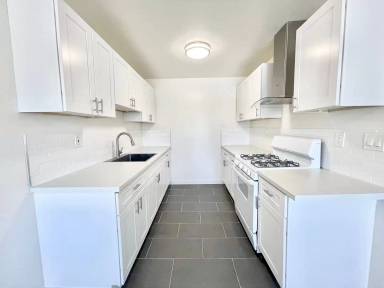Main picture of 3175 Quartz Ln