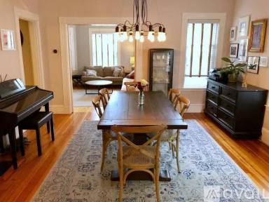 Main picture of 84 Hudson St