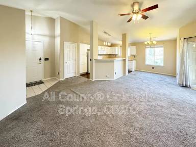 Main picture of 3975 Riviera Grv