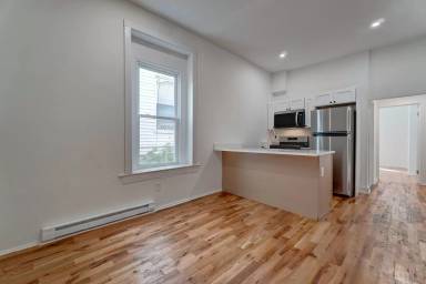Main picture of 522 Elm St