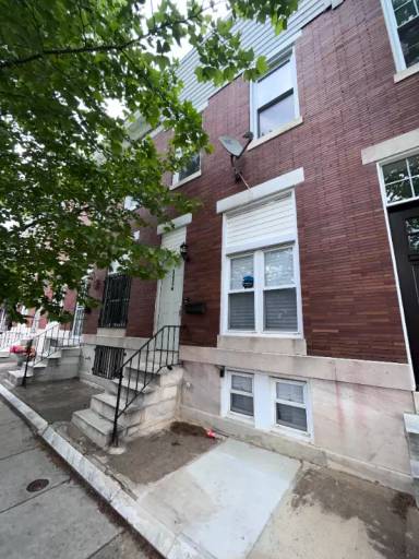 Main picture of 505 N Kenwood Ave