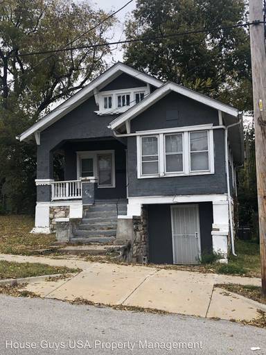 Main picture of 1406 E 45th St