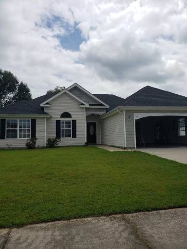 Main picture of 1180 Green Fir Loop