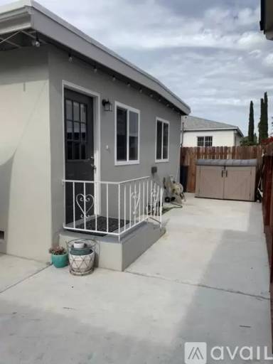 Main picture of 4490 48th St