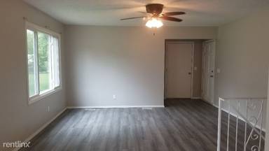 Main picture of 6325 N Tarrytown St
