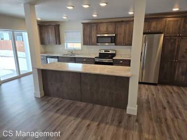 Main picture of 1028 Abigail Ln