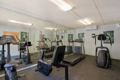 Main picture of Sierra Pointe Apartments