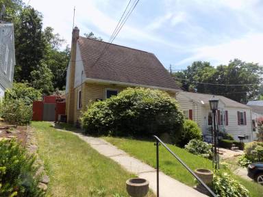 Main picture of 92 Hodgson Ave