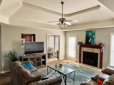 Main picture of 3905 Gaine Dr