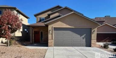Main picture of 578 Ravenna Ct