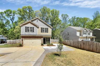 Main picture of 9042 Hood Rd