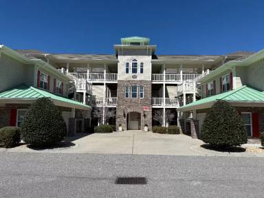 Main picture of 7827 High Market St
