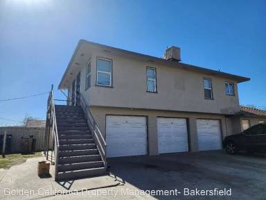 Main picture of 1011 Snyder Ln