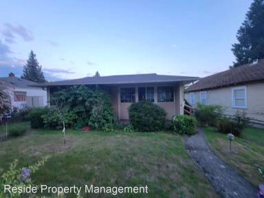 Main picture of 10121 NE 186th St