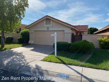 Main picture of 788 S Martinique Dr