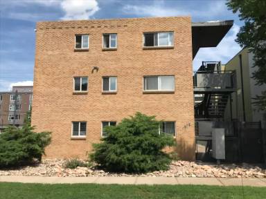 Main picture of 1878 Vine St