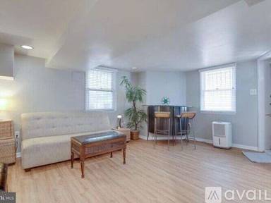 Main picture of 1305 Delafield Pl NW
