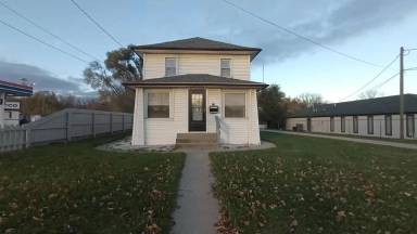 Main picture of 63 W Carleton Rd