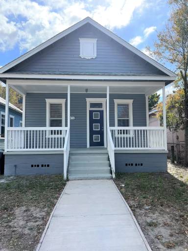 Main picture of 2318 W Arch St
