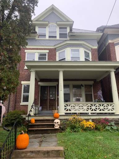Main picture of 1304 Clayton - 3