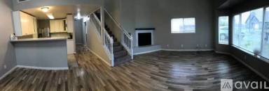 Main picture of 560 Lakeport Blvd