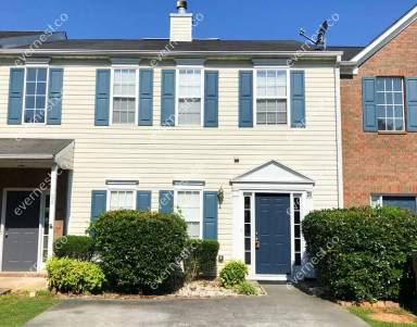 Main picture of 26 Hampton Dr