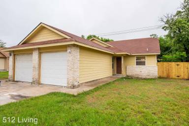 Main picture of 8708 Pineridge Dr