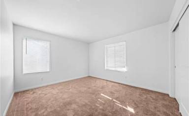 Main picture of 4790 Preston St