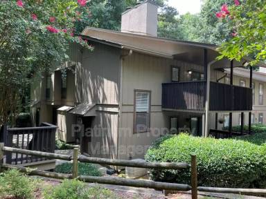 Main picture of 1801 Cumberland Ct SE