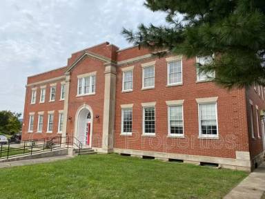 Main picture of 821 Salem Ave SW