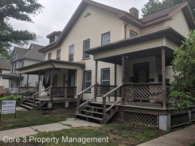 Main picture of 705-707 N East St