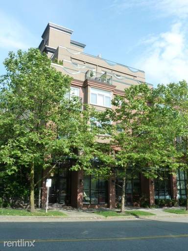 Main picture of 120 1st Ave S