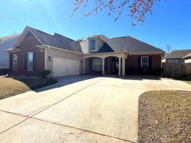 Main picture of 210 Hearthwood Dr