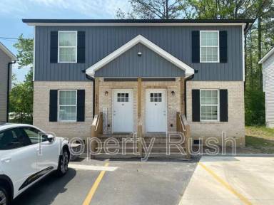 Main picture of 3261 Chattanooga Rd