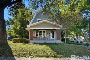 Main picture of 518 Irving Ave
