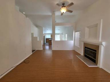 Main picture of 9621 Maricopa Point Ave