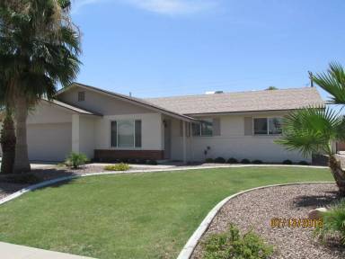 Main picture of 327 E La Jolla Dr