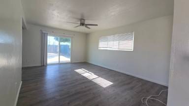 Main picture of 1200 W Water St