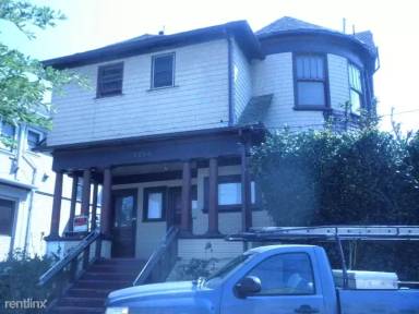 Main picture of 2214 Channing Way