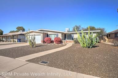 Main picture of 1410 E Verlea Dr