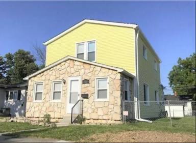 Main picture of 23504 Columbus Ave